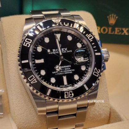 Rolex Submariner Date 40mm Black Dial Men's Watch Ref.116610LN